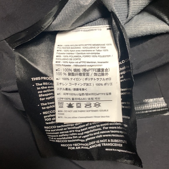 Arc’Teryx Gore-Tex pants - Picture 14 of 16